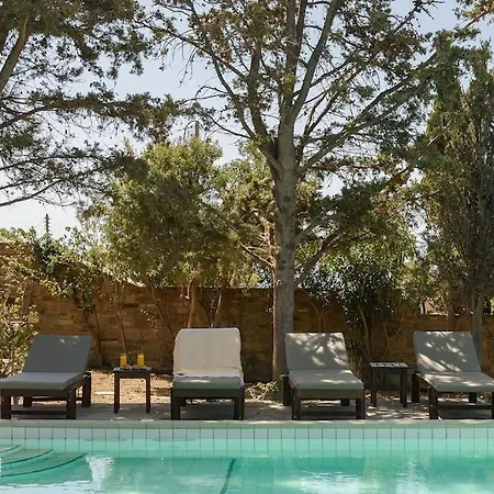 Padma, Paros Βίλα *